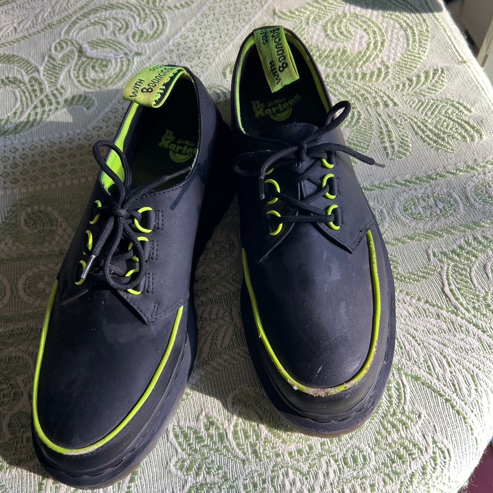 Doc Martens - Picture 5 of 15